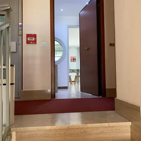 Salinella House Apartment *