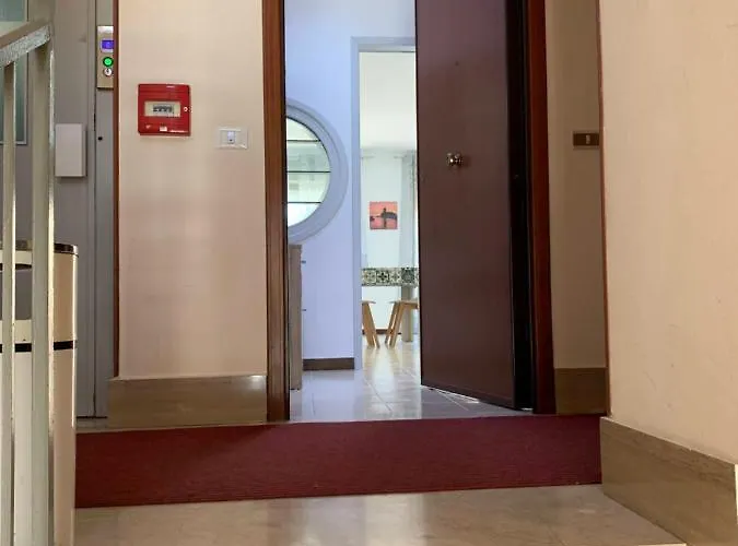 Salinella House Apartment *