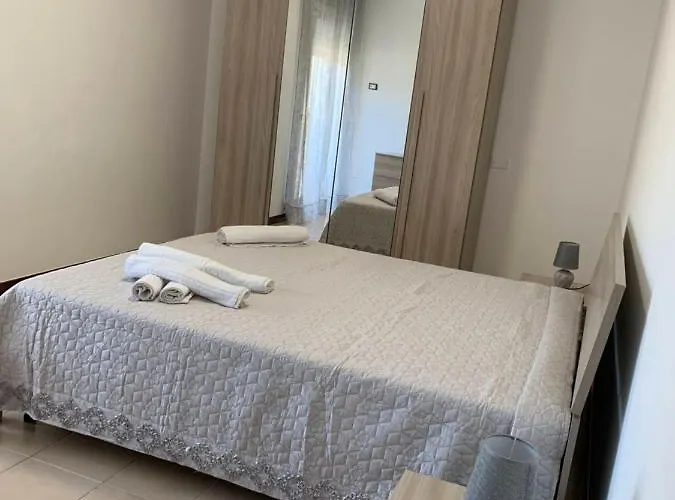 Salinella House Apartment *